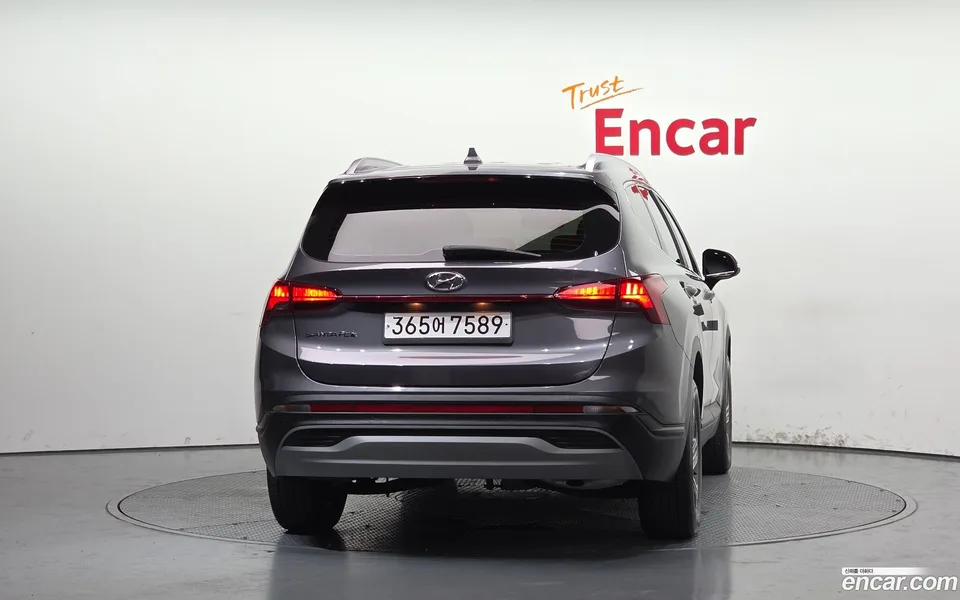 Hyundai SantaFe 2.2 2WD 2022 — thumbnail 4