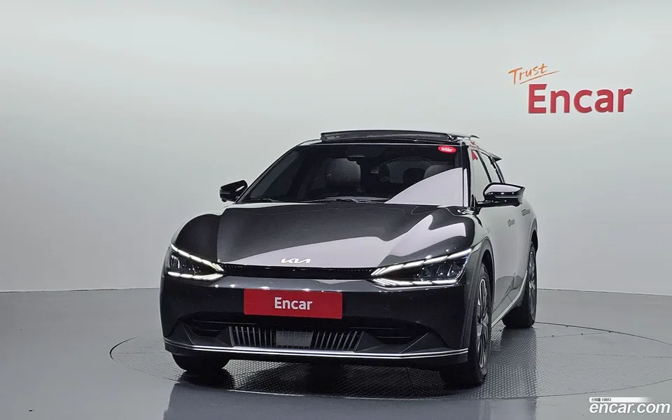 Kia EV6 4WD 2023 — thumbnail 3