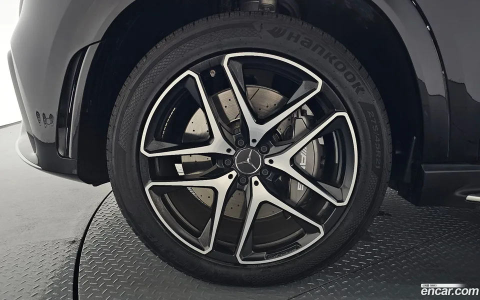 Mercedes-Benz GLE-Class AMG GLE53 4MATIC+ 2022 — thumbnail 5