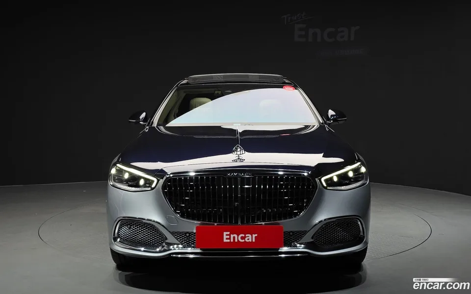 Mercedes-Benz S-Class S680 4MATIC 100 2022 — thumbnail 3
