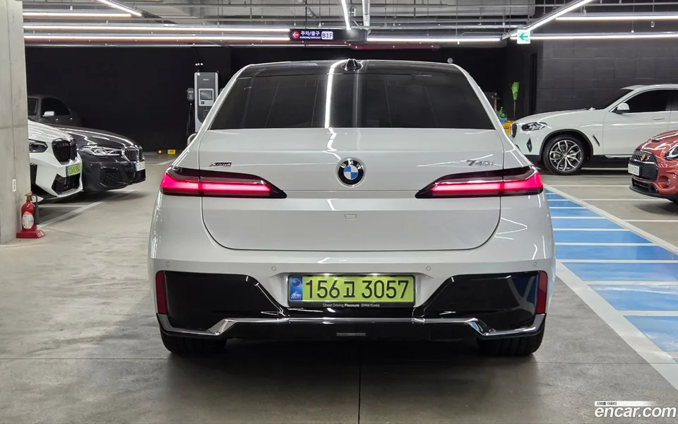 BMW 7 Series 740i xDrive M 2026 — миниатюра 4