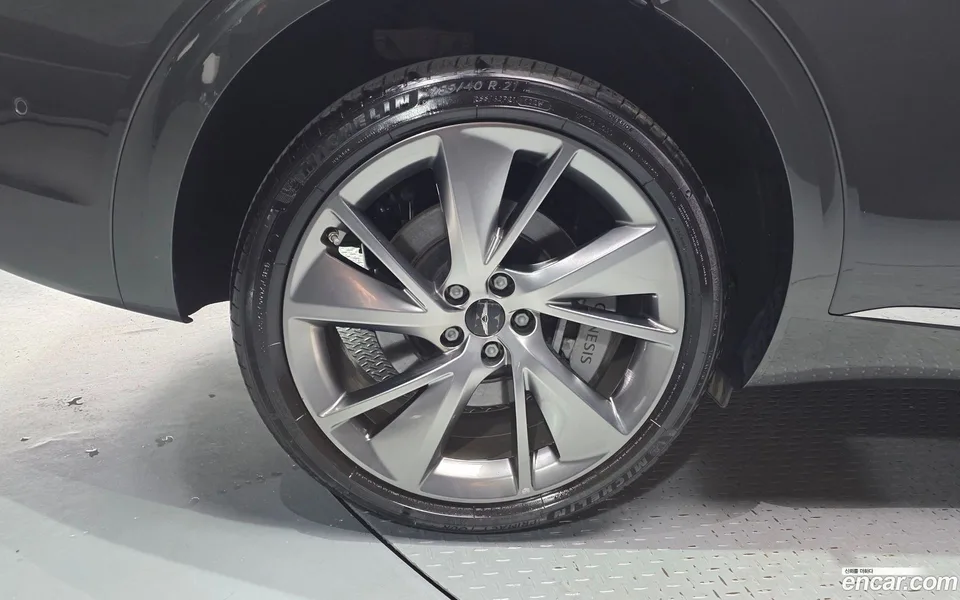 Genesis GV70 2.5T AWD 2024 — thumbnail 2