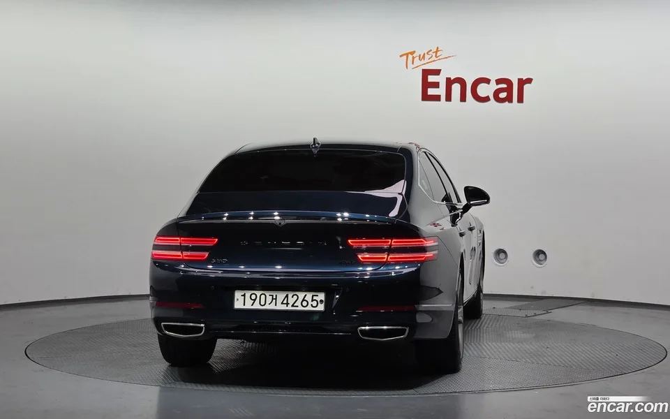 Genesis G80 2.5 AWD 2023 — thumbnail 4