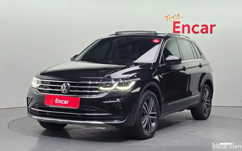 Volkswagen Tiguan 2.0 TDI 4 2022 — photo 1, buy with delivery to Moscow