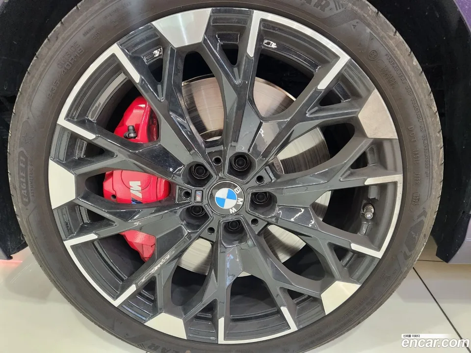 BMW 2 Series Gran Coupe M235 xDrive 2025 — thumbnail 2