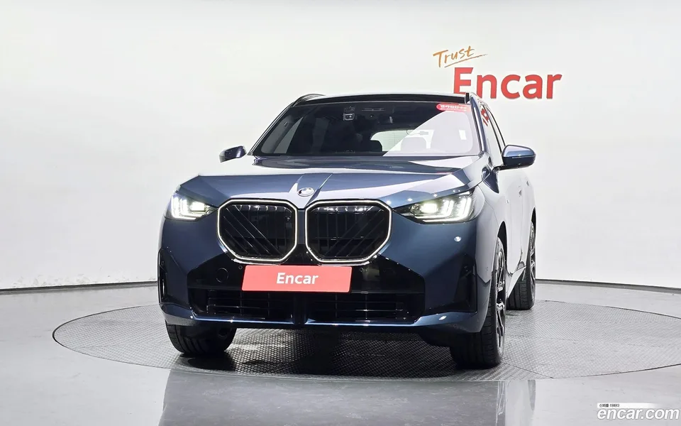 BMW X3 xDrive 20 M 2025 — thumbnail 3