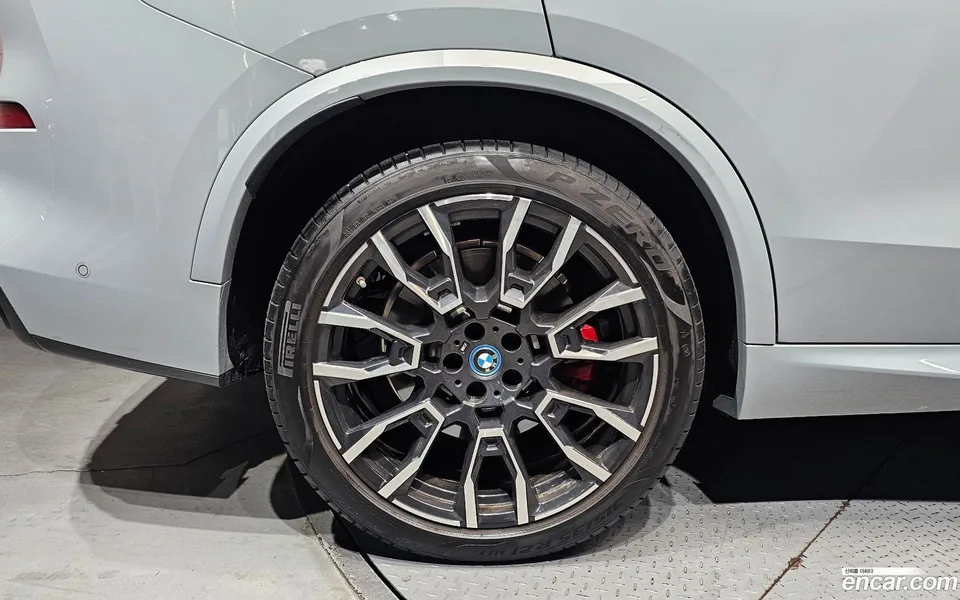 BMW X5 xDrive 50e M 2024 — thumbnail 2