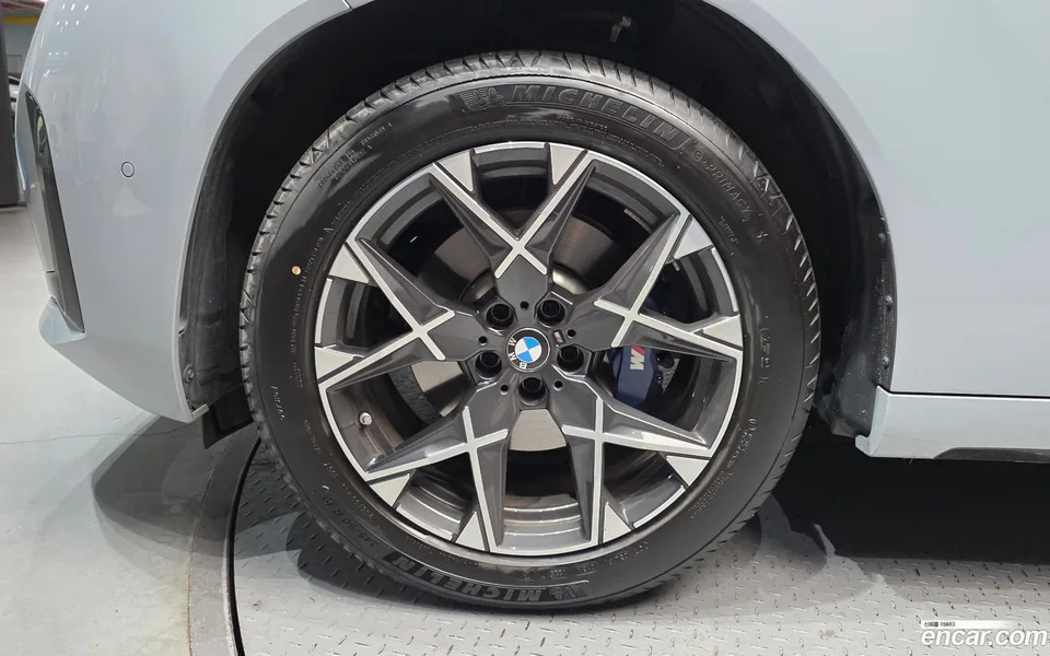 BMW X3 xDrive 20 M 2025 — thumbnail 2