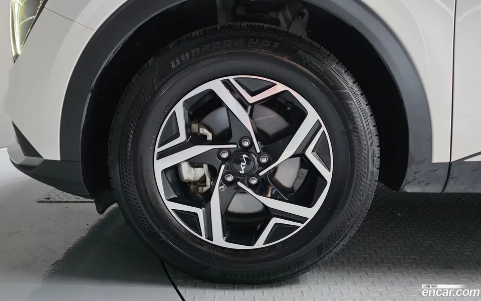 Kia Sportage 2.0 2WD 2024 — thumbnail 2