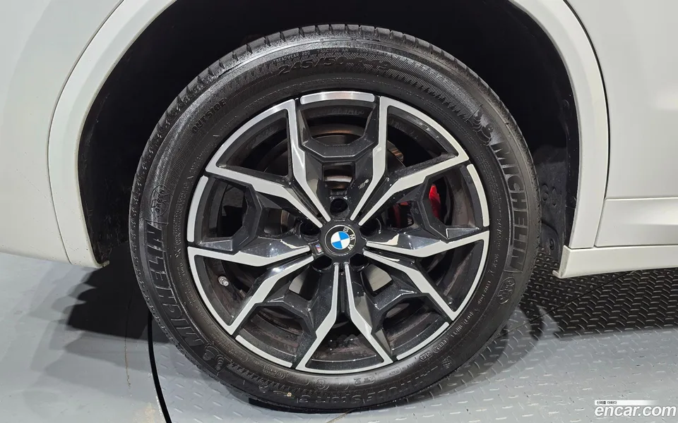 BMW X3 xDrive 20i M 2024 — thumbnail 2