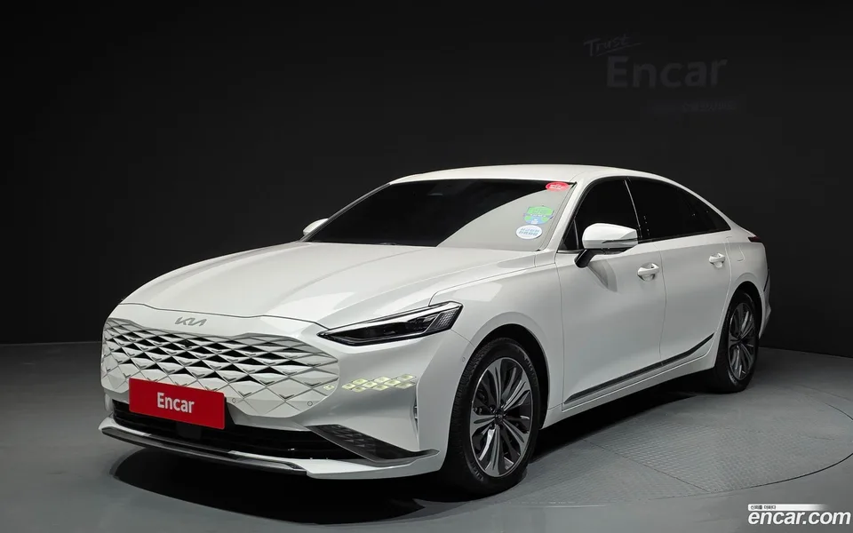 Kia K8 Hybrid 2023 — photo 1, buy with delivery to Moscow