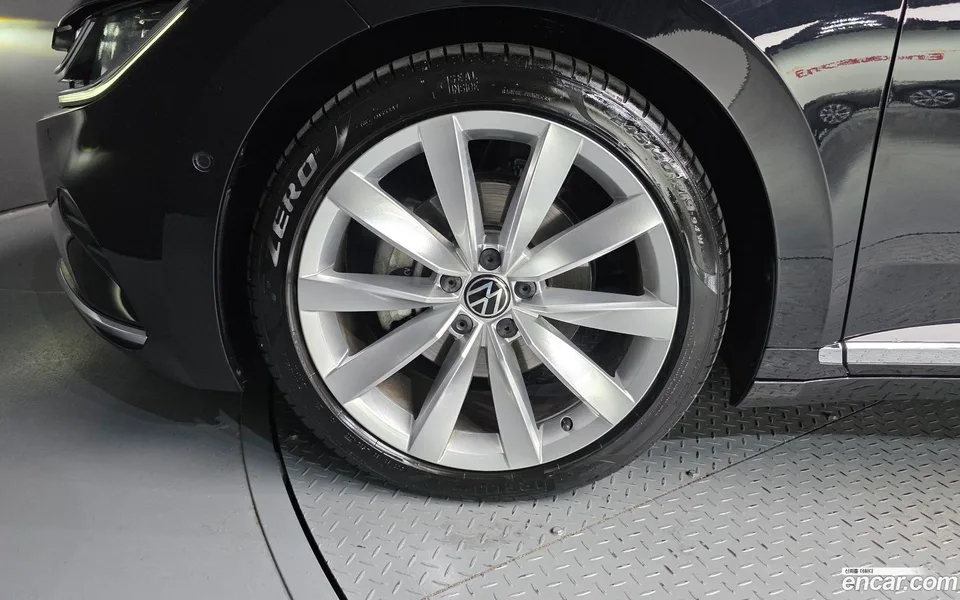Volkswagen Arteon 2.0 TDI 2023 — thumbnail 5