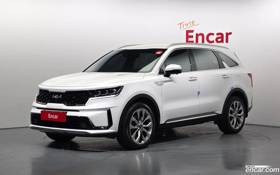 Kia Sorento 2.5T 4WD 2023 — photo 1, buy with delivery to Moscow