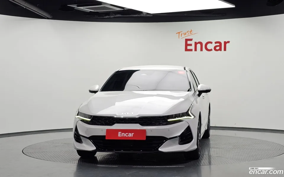 Kia K5 2.0 2022 — thumbnail 3