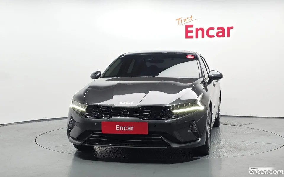 Kia K5 Hybrid 2023 — миниатюра 3