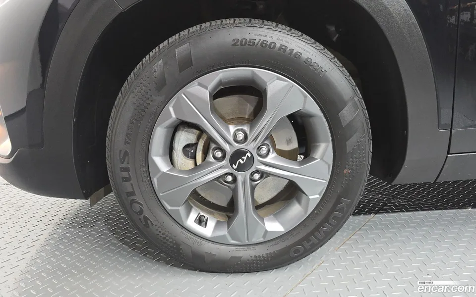 Kia Seltos 1.6 2WD 2023 — thumbnail 5