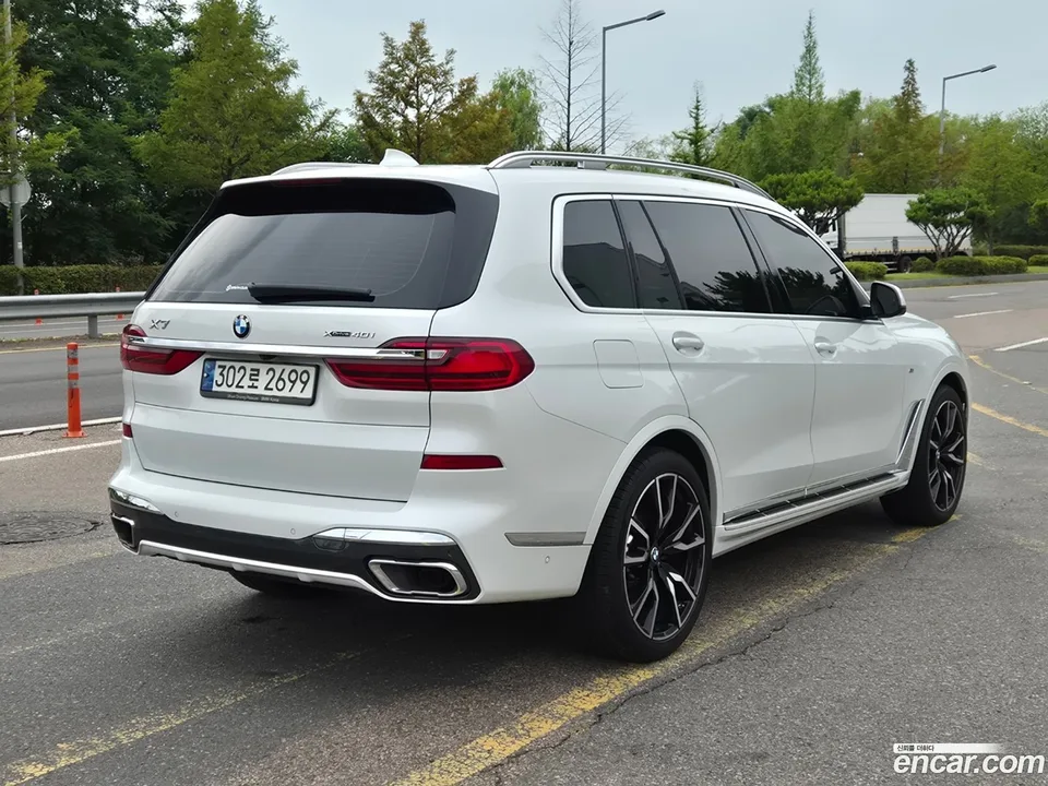 BMW X7 xDrive 40i M 6 2022 — thumbnail 4