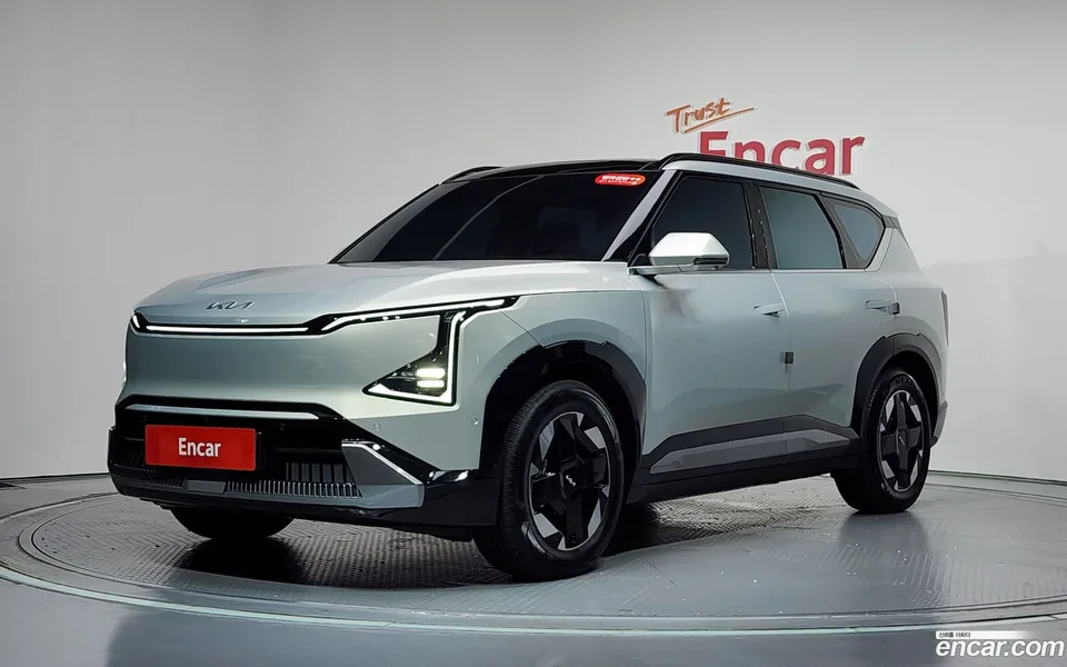 Kia EV5 2WD 2025 — photo 1, buy with delivery to Moscow