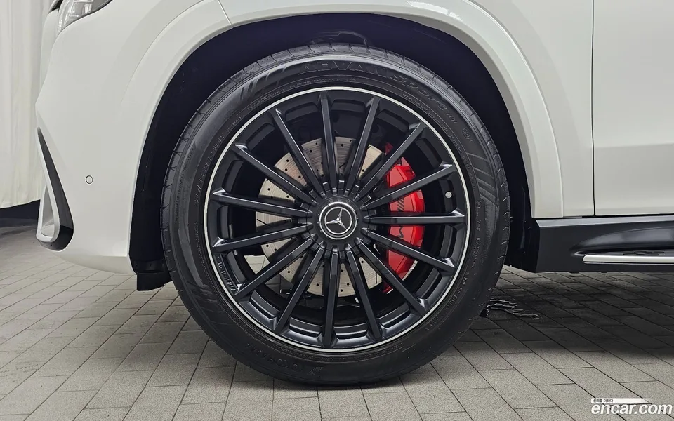 Mercedes-Benz GLS-Class AMG GLS63 4MATIC+ 2026 — thumbnail 2