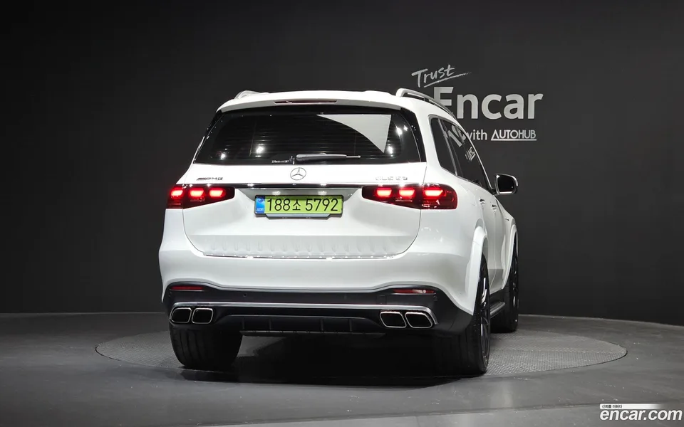 Mercedes-Benz GLS-Class AMG GLS63 4MATIC+ 2026 — thumbnail 4