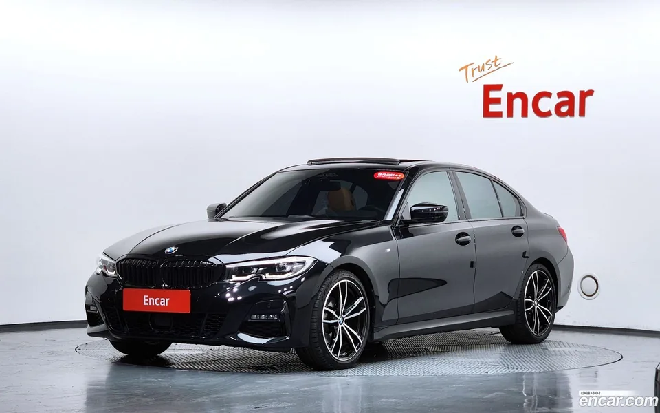 BMW 3 Series 320i M 2022 — photo 1, buy with delivery to Moscow