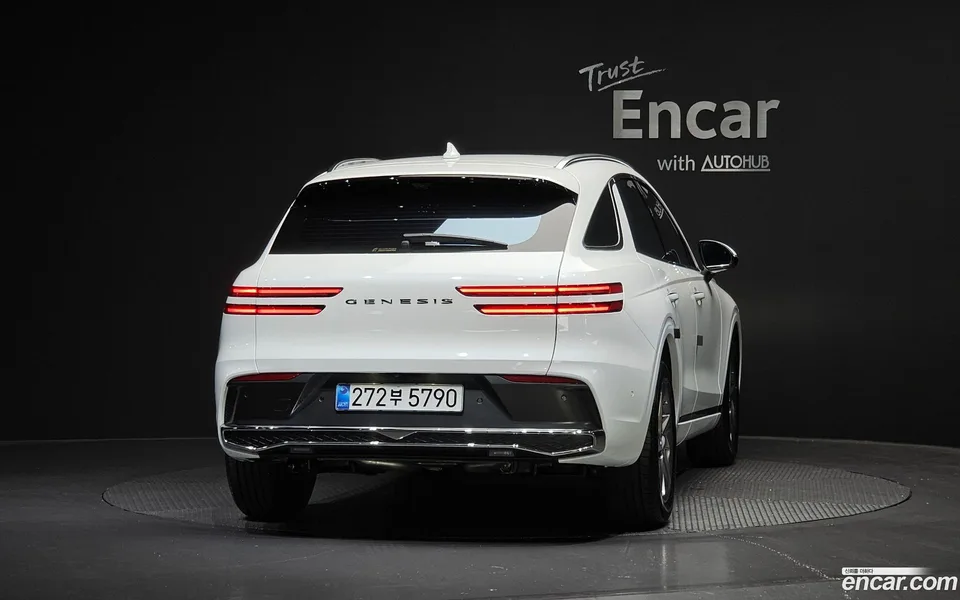Genesis GV70 2.5T AWD 2026 — thumbnail 4