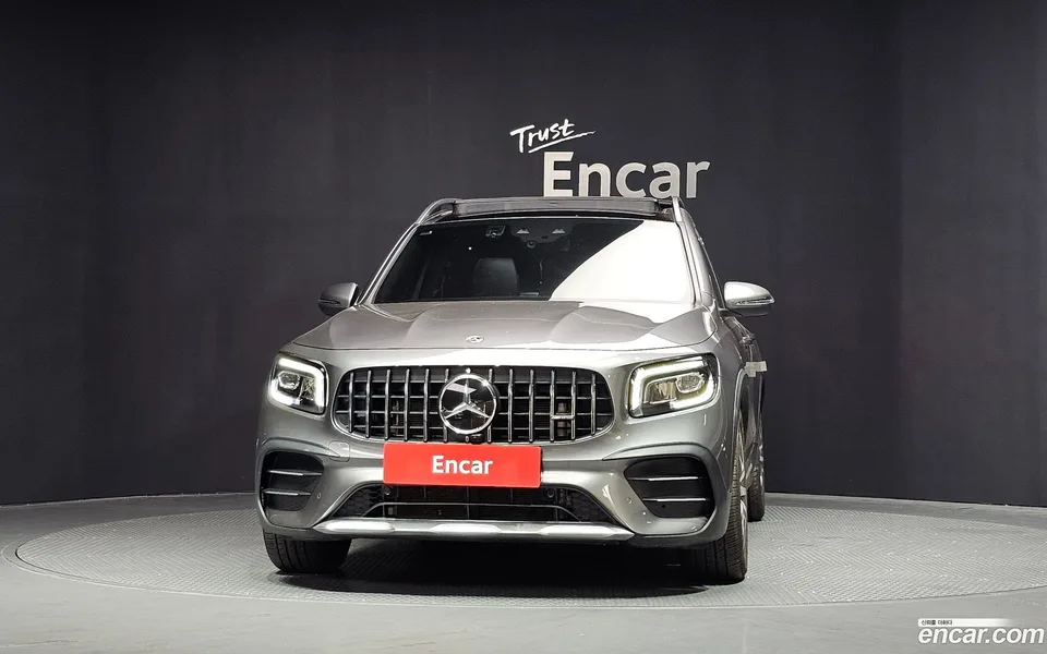 Mercedes-Benz GLB-Class AMG GLB35 4MATIC 2022 — thumbnail 3