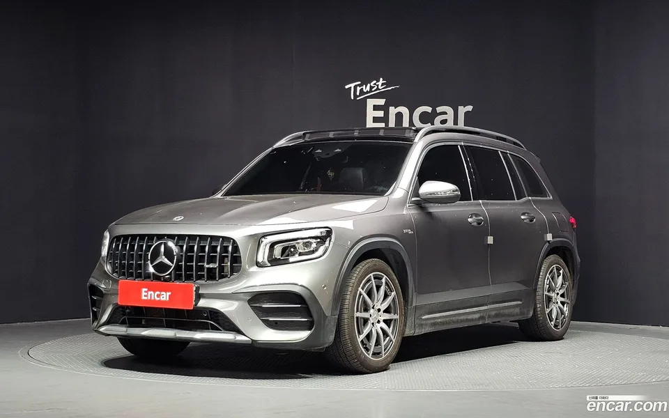Mercedes-Benz GLB-Class AMG GLB35 4MATIC 2022 — фото 1, купить с доставкой в Москву