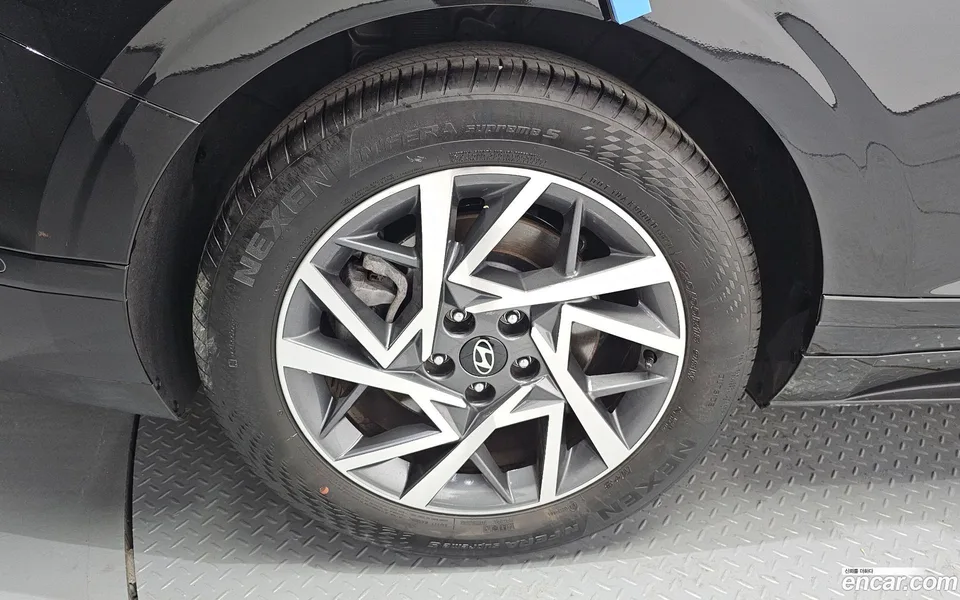 Hyundai Grandeur 3.5 2WD 2023 — миниатюра 2