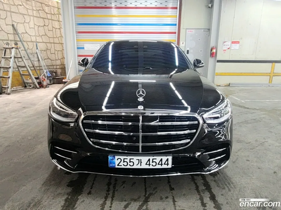 Mercedes-Benz S-Class S450 4MATIC 2025 — thumbnail 4