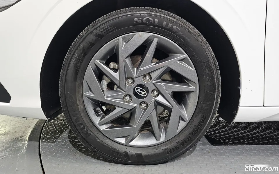 Hyundai Avante CN7 1.6 2023 — thumbnail 2