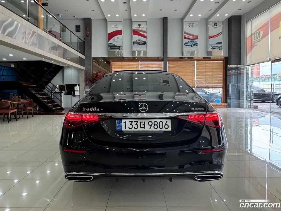 Mercedes-Benz S-Class S400 d 4MATIC 2023 — thumbnail 4