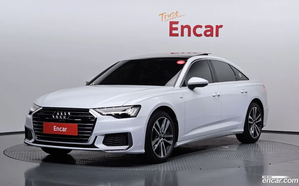 Audi A6 45 TFSI 2023 — photo 1, buy with delivery to Moscow