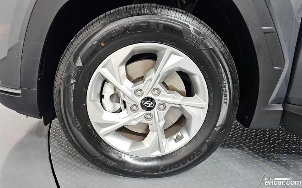 Hyundai Tucson 1.6 2WD 2023 — thumbnail 5