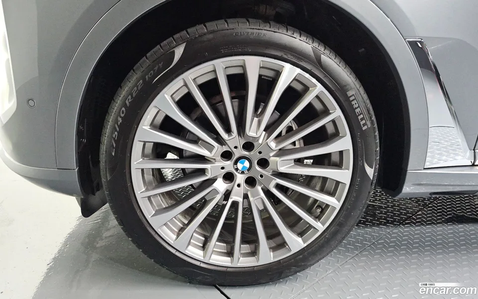 BMW X7 xDrive 40i 6 2022 — миниатюра 5