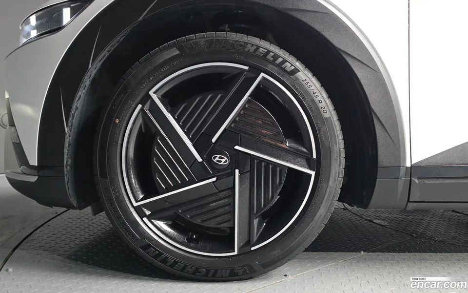 Hyundai Ioniq 5 2024 — миниатюра 2