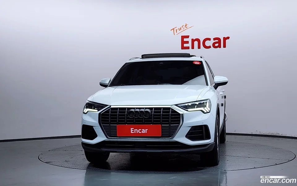 Audi Q3 35 TDI 2023 — thumbnail 3