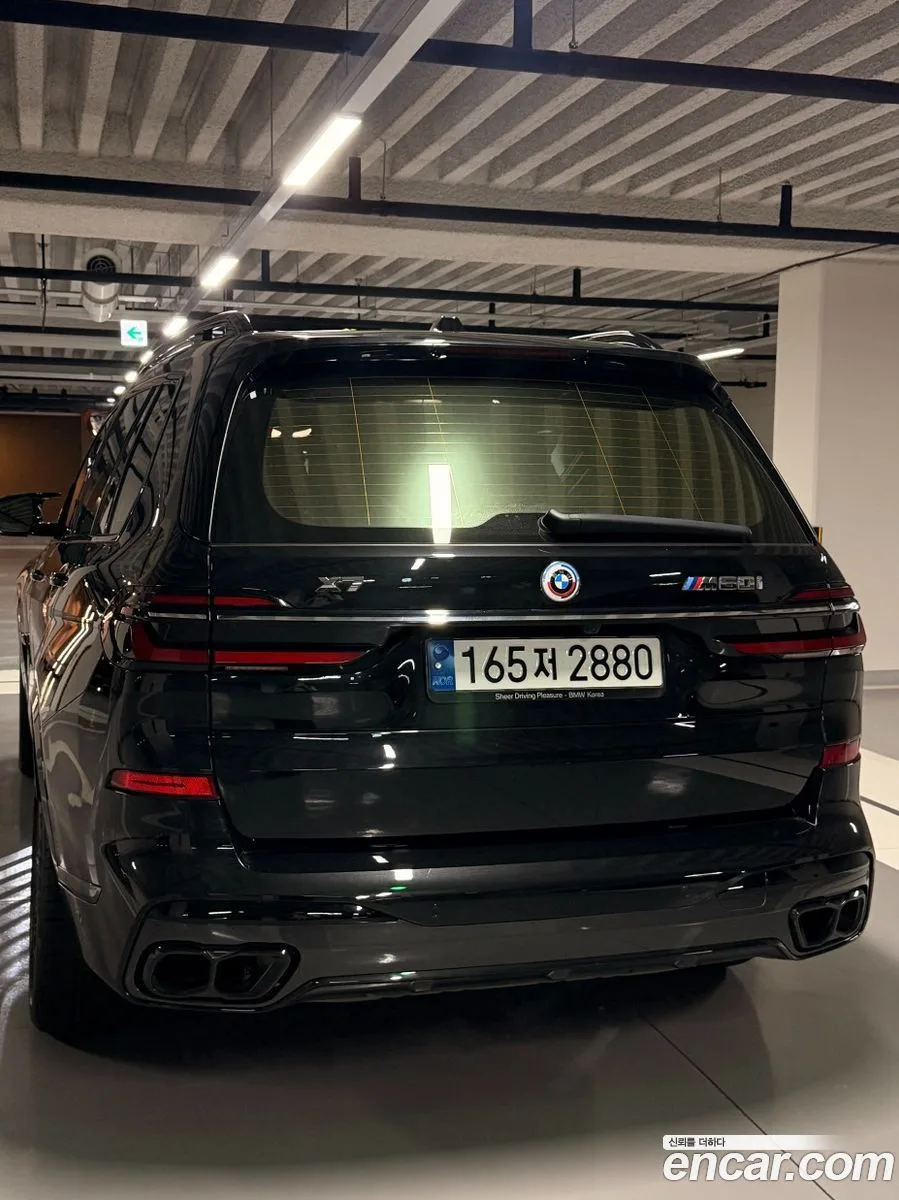 BMW X7 M60i xDrive M 6 2023 — thumbnail 4