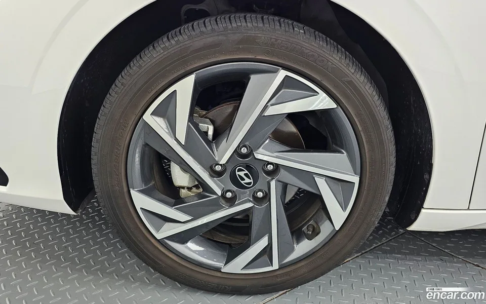 Hyundai Avante CN7 1.6 2023 — thumbnail 5