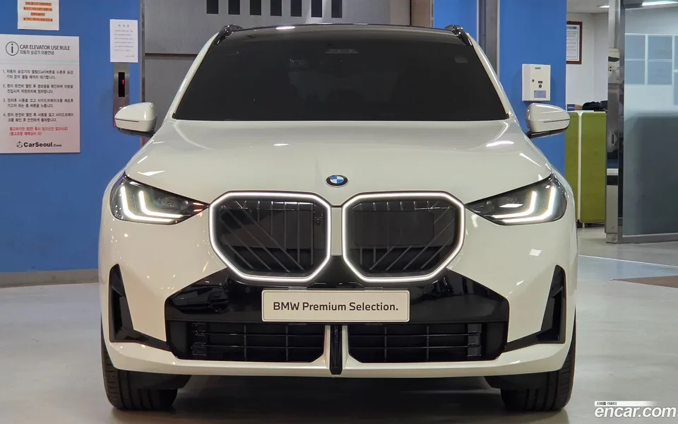 BMW X3 xDrive 20 M 2025 — thumbnail 3