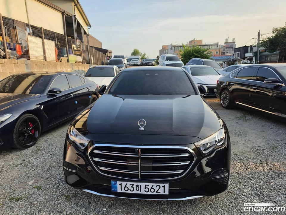 Mercedes-Benz E-Class E220d 4MATIC 2025 — photo 1, buy with delivery to Moscow