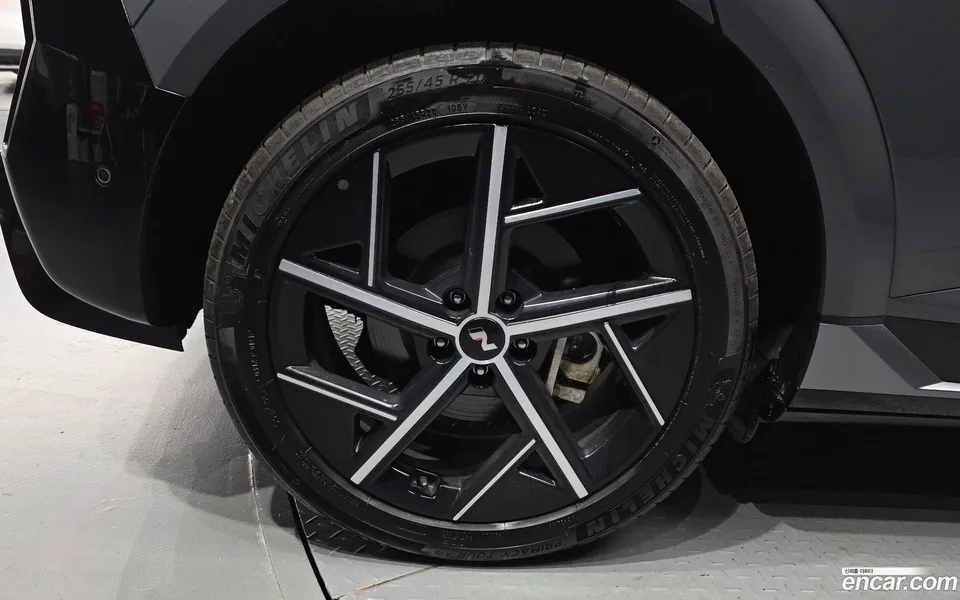 Hyundai Ioniq 5 AWD 2024 — thumbnail 2