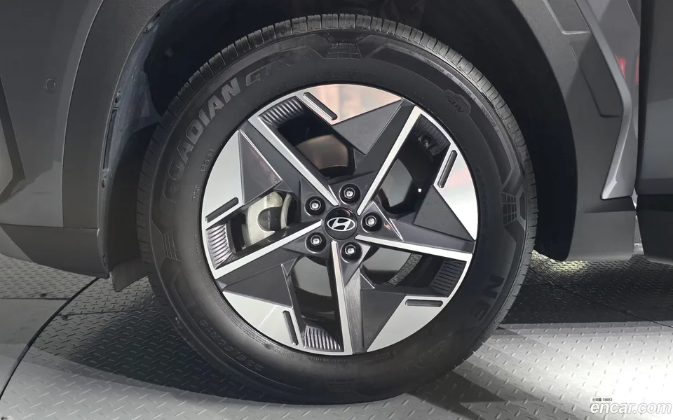 Hyundai Tucson NX4 1.6 2WD 2024 — thumbnail 2
