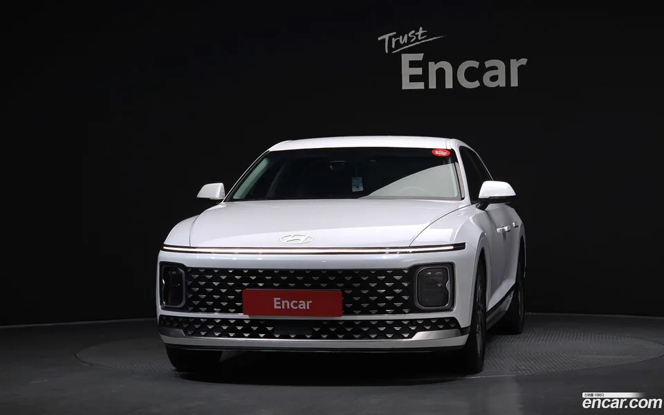 Hyundai Grandeur 3.5 LPG 2WD 2023 — thumbnail 3