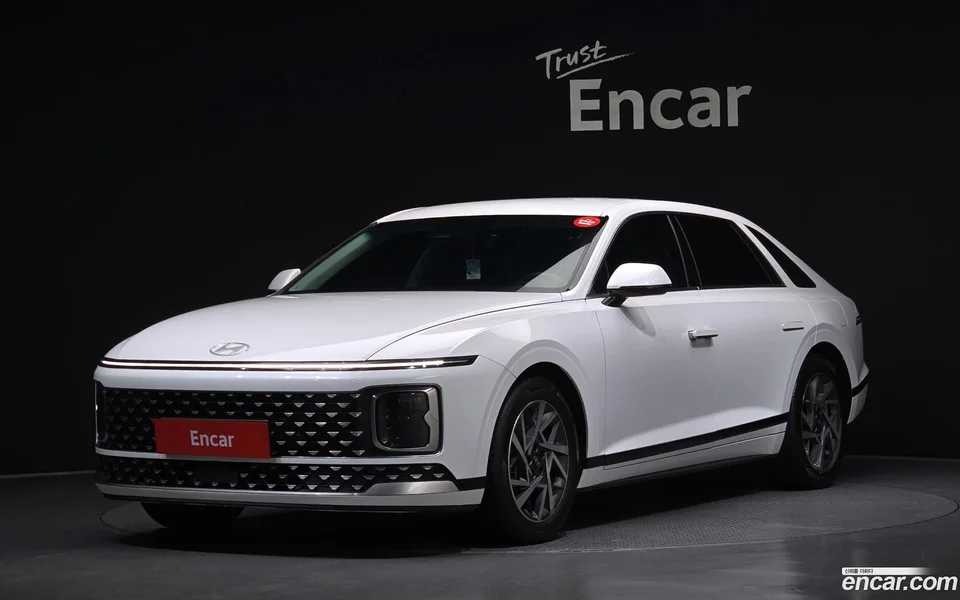 Hyundai Grandeur 3.5 LPG 2WD 2023 — photo 1, buy with delivery to Moscow