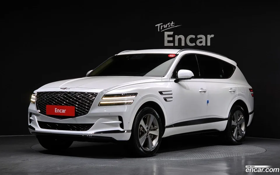 Genesis GV80 2.5T AWD 2023 — photo 1, buy with delivery to Moscow