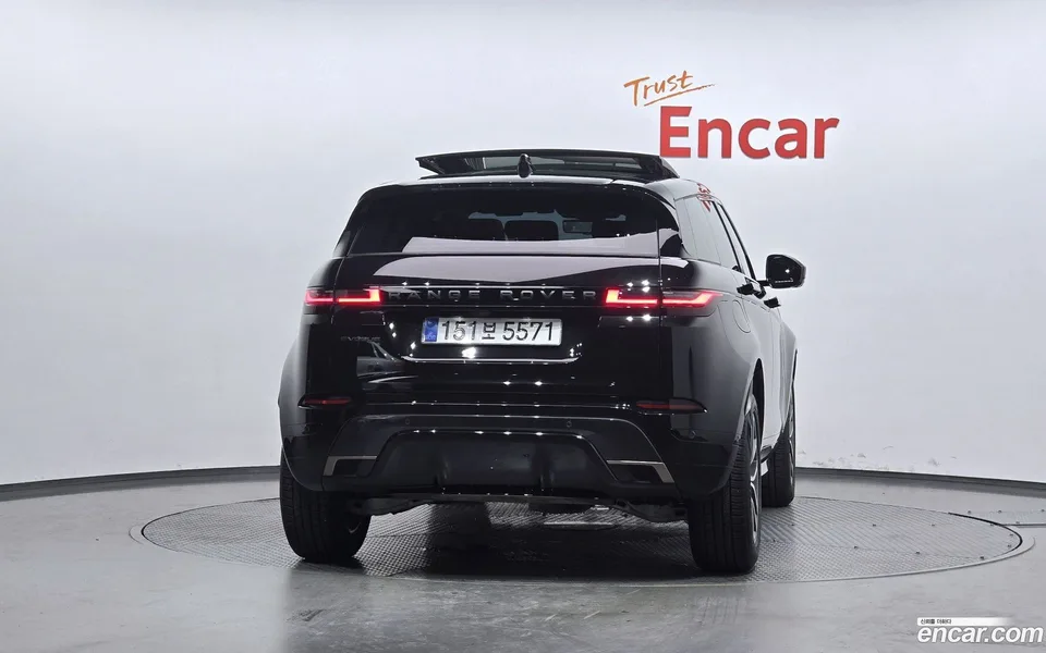 Land Rover Range Rover Evoque P250 SE 2025 — thumbnail 4