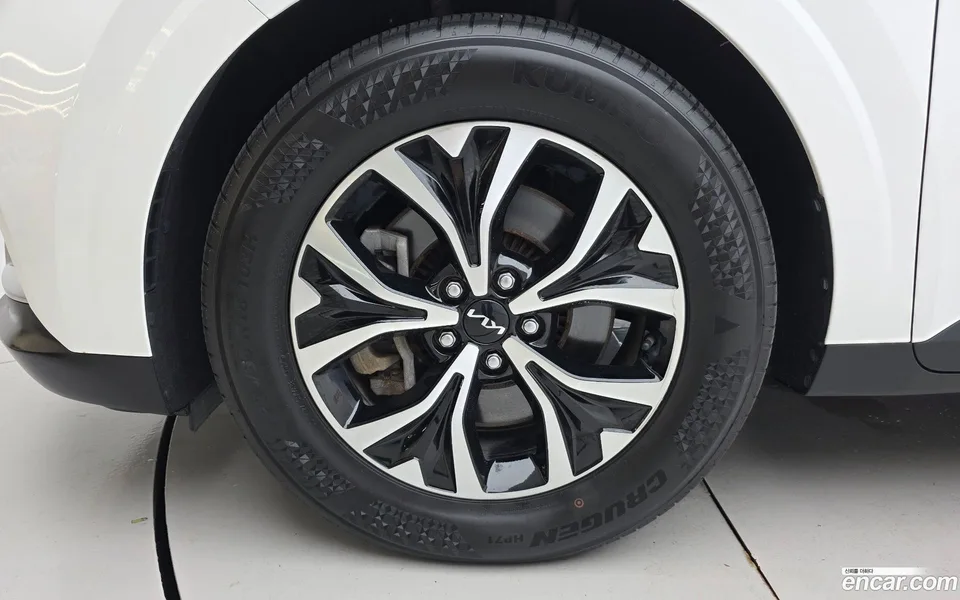 Kia Carnival 9 2022 — thumbnail 2