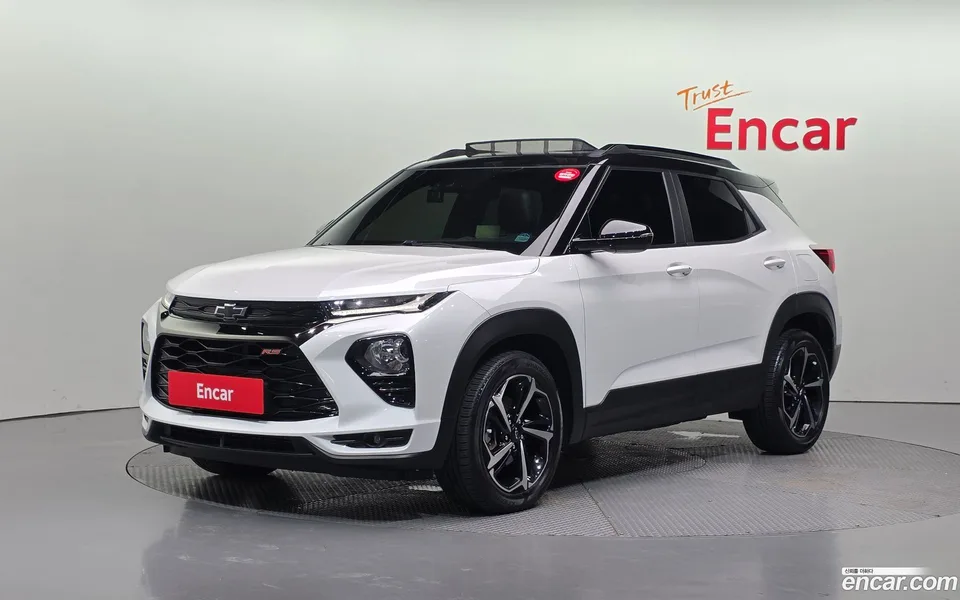Chevrolet Trailblazer 1.3 2WD 2022 — photo 1, buy with delivery to Moscow
