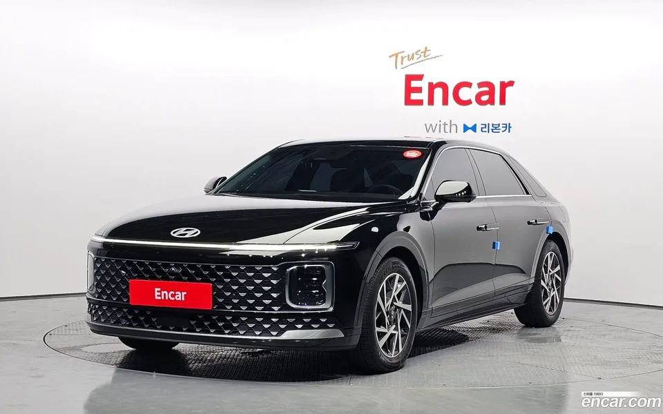 Hyundai Grandeur Hybrid 2023 — photo 1, buy with delivery to Moscow